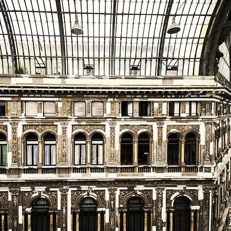 Domus Sibyllina, Galleria Umberto I Naples Extérieur photo