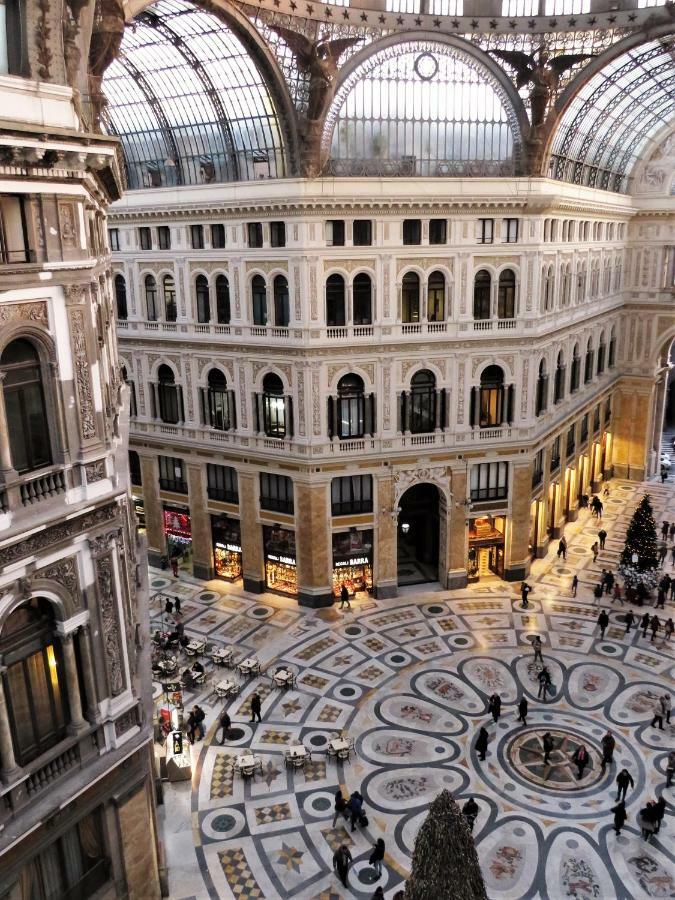 Domus Sibyllina, Galleria Umberto I Naples Extérieur photo