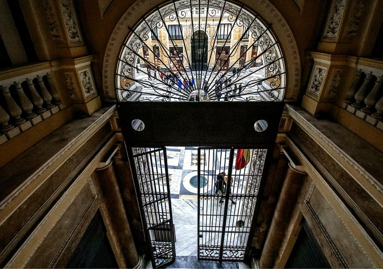 Domus Sibyllina, Galleria Umberto I Naples Extérieur photo